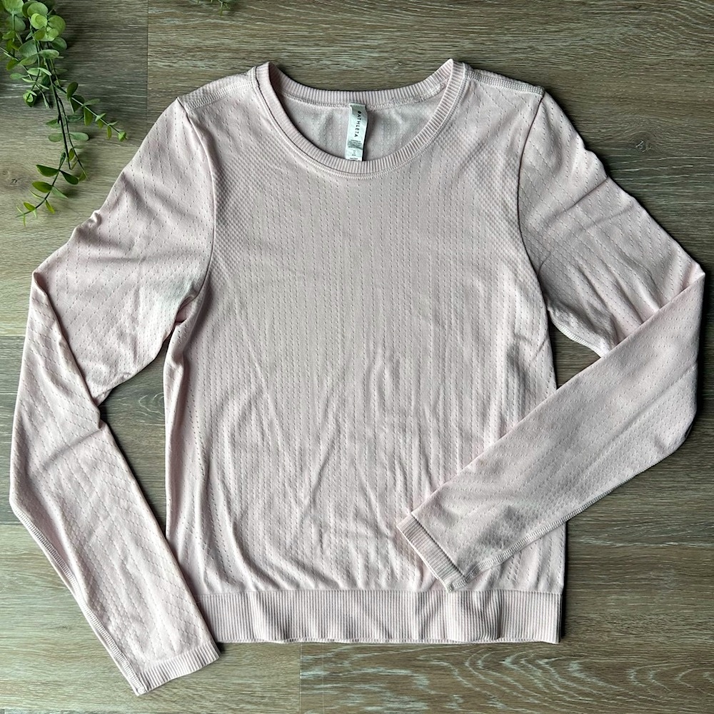 Athleta Light Pink Seamless In Motion Top